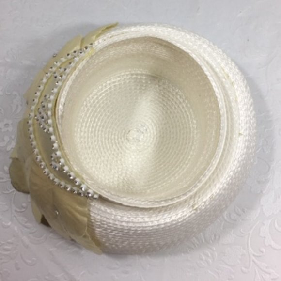 VTG White Fancy Doll Mannequin Stuffed Animal Derby Hat by Ann Marie Small - Picture 4 of 15